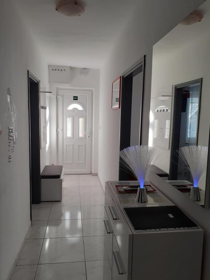 Apartment Marinero Σίμπενικ Εξωτερικό φωτογραφία